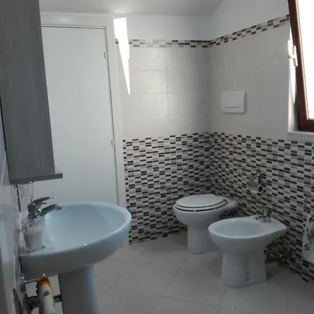 Bed & Breakfast L'angolo Di Pietra *